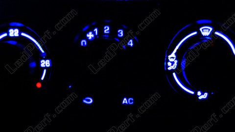 Led Clim semi-auto bleu Seat ibiza 2002 6L