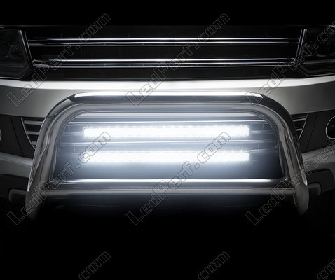 Gros plan Barre LED Osram LEDriving® LIGHTBAR SX500-CB éclairage