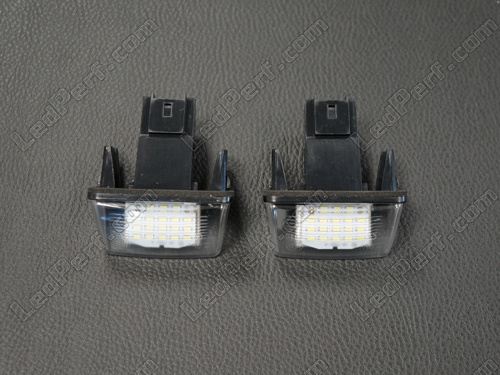 LUOAN AUTO PARTS 2 pcs Licence Plaque dimmatriculation Lampe 6000K Voiture arrière 18 LED SMD pour Peu/geot 106207307308406407508 pour CITR/OEN C3 C4 C5 C6 C8