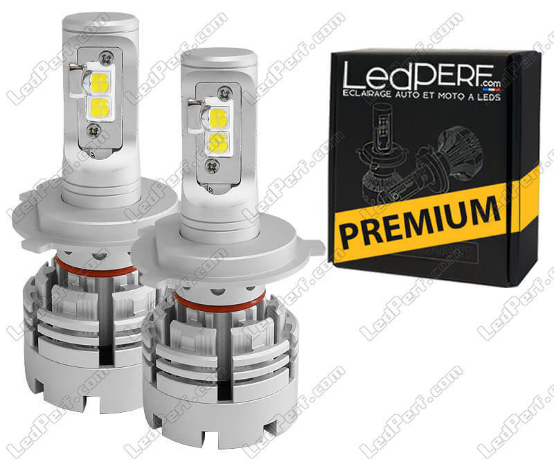 https://www.ledperf.com/images/ledperf.com/kits-led-et-ampoules-led-haute-puissance/ampoules-h4-led-et-kits-led-h4/kit-leds/74083_534-ampoules_h4_led_camion_24v.jpg