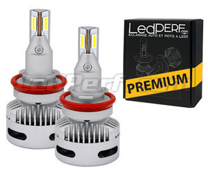 Ampoules H8 LED pour voiture avec phares lenticulaires.