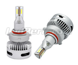 Différentes prises de vues des Ampoules HB3 LED pour phares lenticulaires.