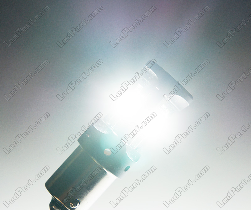 Ampoule P21W LED Série Ghost avec anti erreur ODB Ultra Puissant