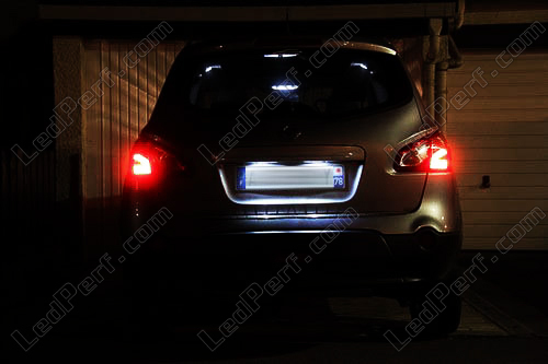 Recambo Éclairage de plaque minéralogique à LED pour Nissan Qashqai J11 à partir de 2006 J10
