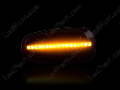 Eclairage maximal des répétiteurs latéraux dynamiques à LED pour Opel Zafira A