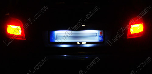 Pack Leds plaque d'immatriculation pour Audi A3 8P Standard