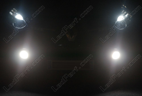 Pack ampoules H7 blanc xenon feux croisement-code pour RENAULT CLIO 4 -  Cdiscount Auto