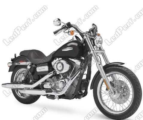 Moto Harley-Davidson Super Glide Custom 1450 (2005 - 2006)
